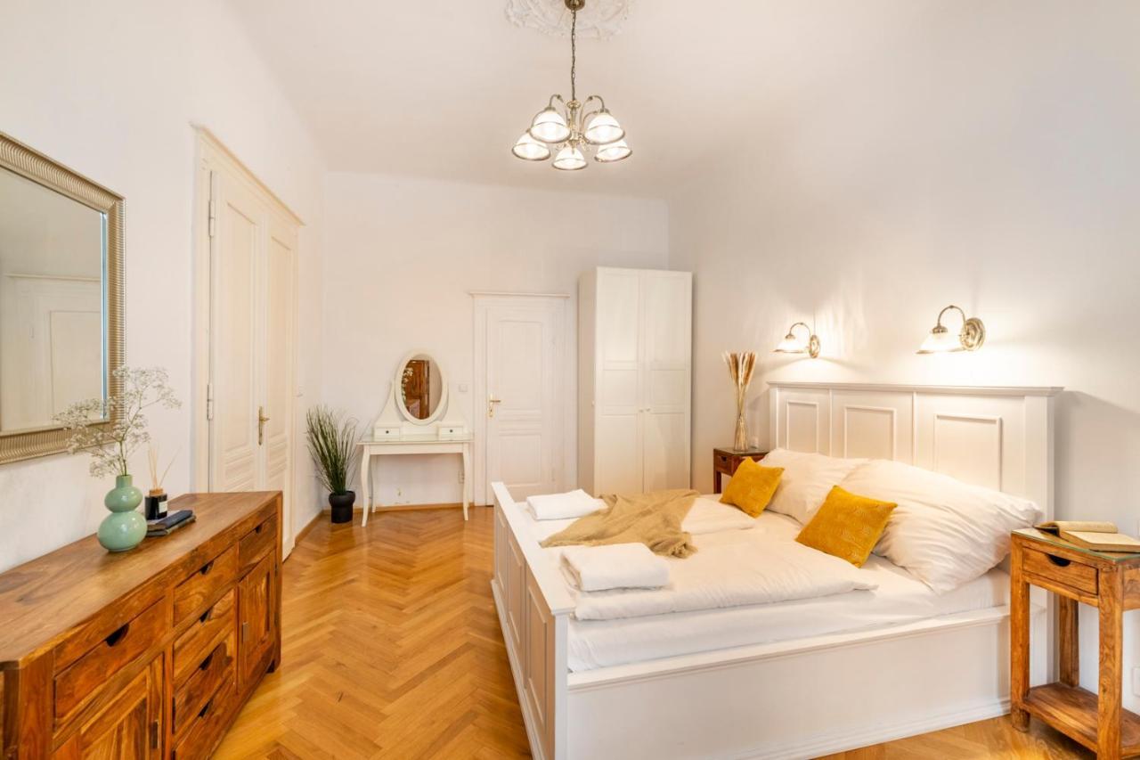 Templova - Old Town Apartments Prague Luaran gambar